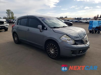 Czwarte zdjęcie samochodu z boku: 2007 NISSAN VERSA 1.8 S VIN:3N1BC13E87L421316 - miniatura