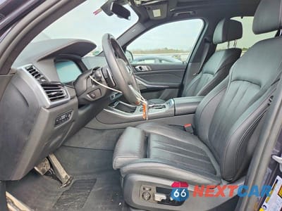 Zdjęcie 7 z 11 samochodu: 2021 BMW X5 XDRIVE40I VIN:5UXCR6C0XM9D80260 - miniatura