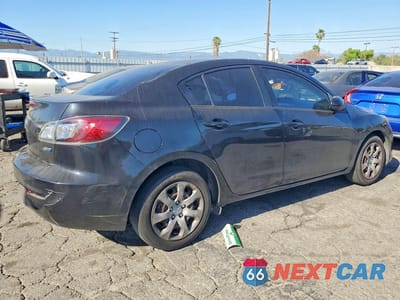 Trzecie zdjęcie samochodu z tyłu: 2013 MAZDA 3 I VIN:JM1BL1U76D1746403 - miniatura