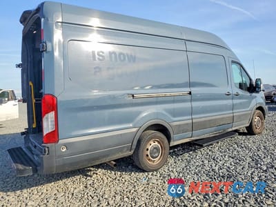 Trzecie zdjęcie samochodu z tyłu: 2020 FORD TRANSIT 250 DELIVERY VAN VIN:1FTBR3X89LKA18291 - miniatura