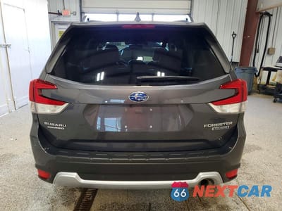 Zdjęcie 6 z 13 samochodu: 2021 SUBARU FORESTER TOURING VIN:JF2SKAXC3MH425200 - miniatura