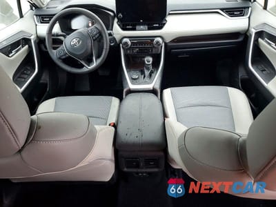 Zdjęcie 8 z 13 samochodu: 2023 TOYOTA RAV4 LIMITED VIN:2T3N1RFVXPC388503 - miniatura