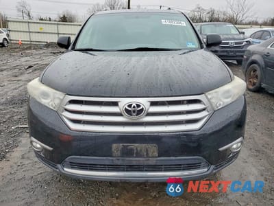 Piąte zdjęcie samochodu w środku: 2012 TOYOTA HIGHLANDER VIN:5TDDK3EH2CS131105 - miniatura