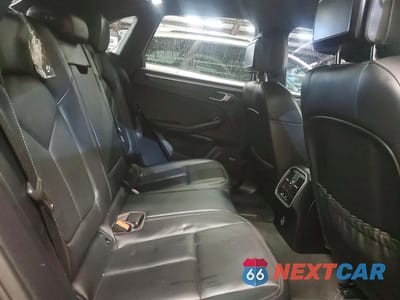 Zdjęcie 11 z 13 samochodu: 2018 PORSCHE MACAN GTS VIN:WP1AG2A50JLB63428 - miniatura