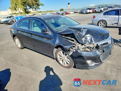 Czwarte zdjęcie samochodu z boku: 2015 TOYOTA AVALON XLE VIN:4T1BK1EB9FU143576 - miniatura