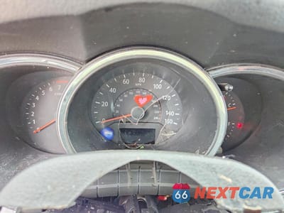 Zdjęcie 9 z 12 samochodu: 2013 KIA SORENTO LX VIN:5XYKTDA26DG345637 - miniatura