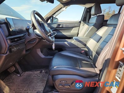 Zdjęcie 7 z 12 samochodu: 2024 HYUNDAI SANTA FE CALLIGRAPHY VIN:5NMP5DGL4RH052154 - miniatura