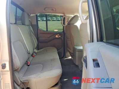 Zdjęcie 10 z 12 samochodu: 2019 NISSAN FRONTIER SV VIN:1N6AD0EV0KN710189 - miniatura