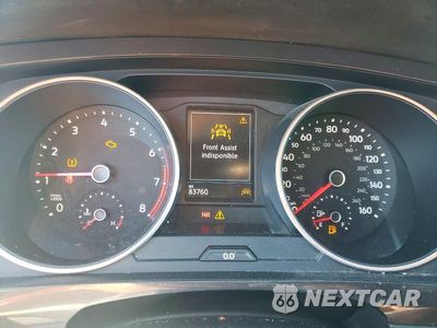 Zdjęcie 9 z 14 samochodu: 2018 VOLKSWAGEN TIGUAN SE VIN:3VV3B7AX8JM220045 - miniatura
