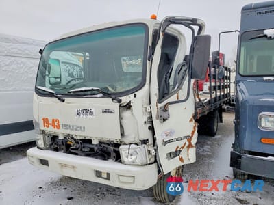 2019 ISUZU NPR XD FLATBED TRUCK JALC4W162K7K01186 - główne zdjęcie licytacji z USA - miniatura