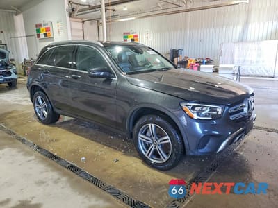 Czwarte zdjęcie samochodu z boku: 2020 MERCEDES-BENZ GLC 300 4MATIC VIN:W1N0G8EB4LF763718 - miniatura