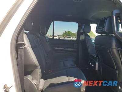 Zdjęcie 11 z 13 samochodu: 2018 FORD EXPEDITION MAX XLT VIN:1FMJK1HT0JEA43059 - miniatura
