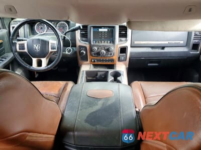 Zdjęcie 8 z 13 samochodu: 2018 RAM 2500 ST VIN:3C6UR5HL1JG261869 - miniatura