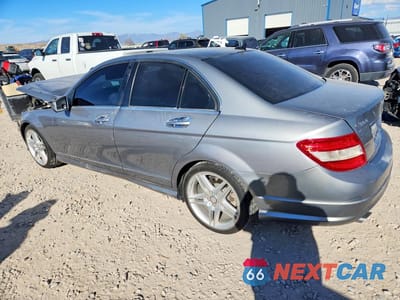 Drugie zdjęcie samochodu z przodu: 2011 MERCEDES-BENZ C 300 VIN:WDDGF5EB9BR172777 - miniatura