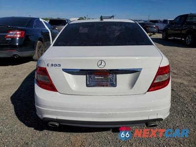 Zdjęcie 6 z 12 samochodu: 2011 MERCEDES-BENZ C 300 VIN:WDDGF5EBXBR158287 - miniatura