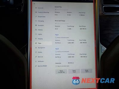 Zdjęcie 9 z 13 samochodu: 2017 TESLA MODEL S VIN:5YJSA1E12HF232884 - miniatura