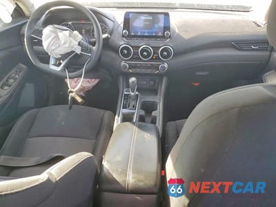 Zdjęcie 8 z 12 samochodu: 2024 NISSAN SENTRA SV VIN:3N1AB8CV9RY359079 - miniatura