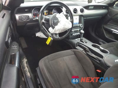 Zdjęcie 8 z 11 samochodu: 2019 FORD MUSTANG VIN:1FA6P8TH7K5130004 - miniatura