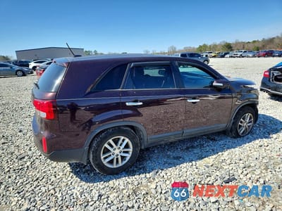 Trzecie zdjęcie samochodu z tyłu: 2014 KIA SORENTO VIN:5XYKT3A60EG482281 - miniatura