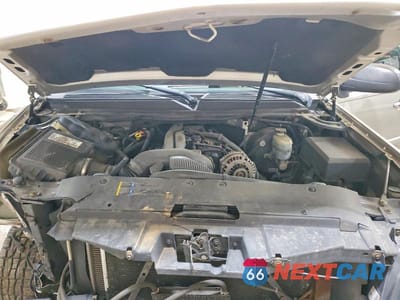 Zdjęcie 12 z 14 samochodu: 2007 CHEVROLET SUBURBAN K1500 VIN:3GNFK16377G308761 - miniatura