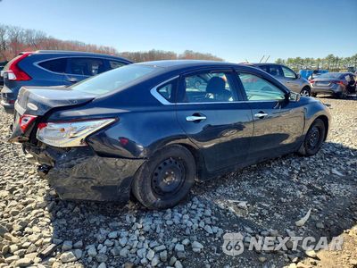 Trzecie zdjęcie samochodu z tyłu: 2016 NISSAN ALTIMA 2.5 S VIN:1N4AL3AP4GN350033 - miniatura