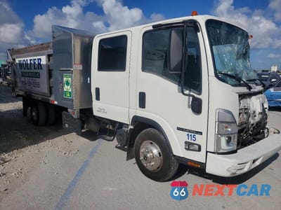 2023 ISUZU NPR XD CHIPPER TRUCK JALC4J166P7014186 - główne zdjęcie licytacji z USA - miniatura