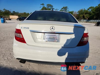 Zdjęcie 6 z 11 samochodu: 2009 MERCEDES-BENZ C 350 VIN:WDDGF56X09R062558 - miniatura