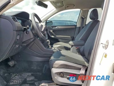 Zdjęcie 7 z 11 samochodu: 2024 VOLKSWAGEN TIGUAN SE VIN:3VV3B7AX6RM068875 - miniatura