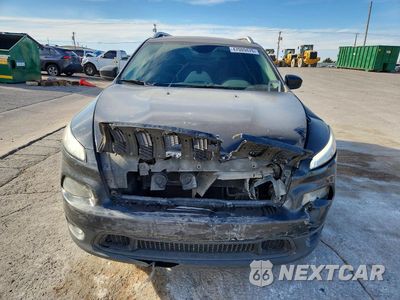 Piąte zdjęcie samochodu w środku: 2015 JEEP CHEROKEE LATITUDE VIN:1C4PJLCB3FW699978 - miniatura
