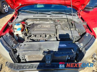 Zdjęcie 11 z 12 samochodu: 2016 VOLKSWAGEN JETTA SPORT VIN:3VWD17AJ6GM320720 - miniatura