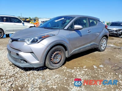 2019 TOYOTA C-HR XLE JTNKHMBXXK1034748 - główne zdjęcie licytacji z USA - miniatura
