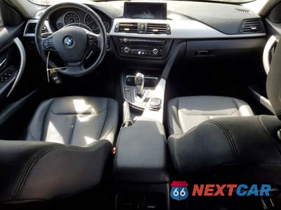Zdjęcie 8 z 11 samochodu: 2014 BMW 320 I XDRIVE VIN:WBA3C3G50ENR25568 - miniatura