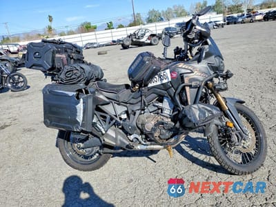 2018 HONDA CRF1000 D JH2SD0418JK200301 - główne zdjęcie licytacji z USA - miniatura