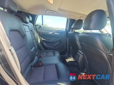 Zdjęcie 11 z 12 samochodu: 2019 INFINITI QX30 VIN:SJKCH5CR0KA008770 - miniatura