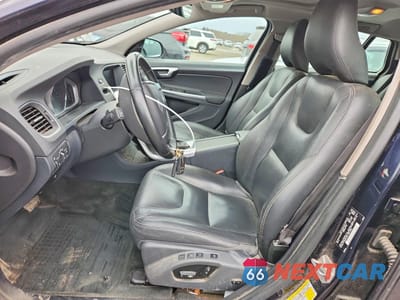 Zdjęcie 7 z 13 samochodu: 2016 VOLVO V60 PREMIER VIN:YV1612SK5G1307096 - miniatura