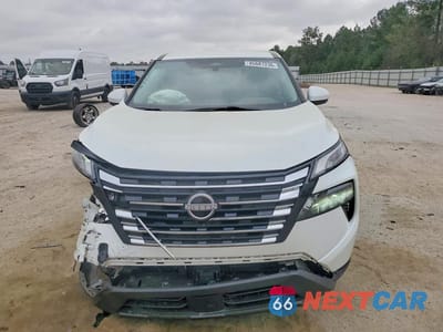 Piąte zdjęcie samochodu w środku: 2024 NISSAN ROGUE SV VIN:5N1BT3BA2RC761644 - miniatura
