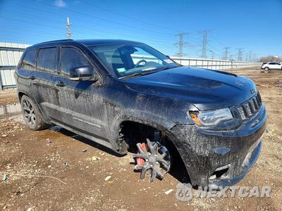 Czwarte zdjęcie samochodu z boku: 2020 JEEP GRAND CHEROKEE SRT-8 VIN:1C4RJFDJ8LC117497 - miniatura