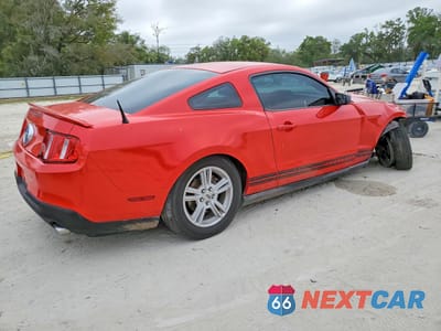 Trzecie zdjęcie samochodu z tyłu: 2012 FORD MUSTANG VIN:1ZVBP8AM2C5288192 - miniatura