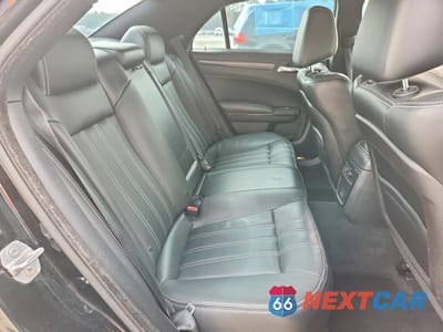 Zdjęcie 10 z 11 samochodu: 2015 CHRYSLER 300 S VIN:2C3CCABG2FH743160 - miniatura