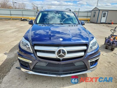 Piąte zdjęcie samochodu w środku: 2015 MERCEDES-BENZ GL 550 4MATIC VIN:4JGDF7DE1FA552703 - miniatura