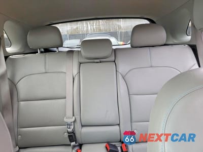 Zdjęcie 10 z 13 samochodu: 2020 KIA NIRO TOURING SPECIAL EDITION VIN:KNDCC3LC0L5395400 - miniatura