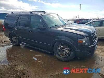 Czwarte zdjęcie samochodu z boku: 2010 FORD EXPEDITION LIMITED VIN:1FMJU2A53AEB54572 - miniatura
