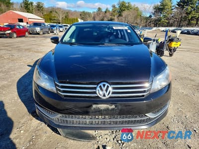 Piąte zdjęcie samochodu w środku: 2014 VOLKSWAGEN PASSAT SE VIN:1VWBT7A30EC067914 - miniatura
