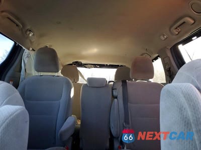 Zdjęcie 10 z 13 samochodu: 2017 TOYOTA SIENNA LE VIN:5TDKZ3DC1HS808029 - miniatura