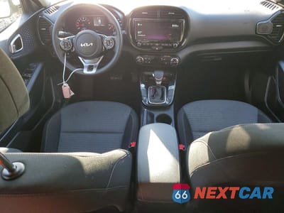 Zdjęcie 8 z 13 samochodu: 2022 KIA SOUL S VIN:KNDJ23AU9N7167506 - miniatura