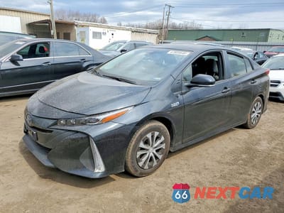 2022 TOYOTA PRIUS PRIME LE JTDKAMFP0N3204997 - główne zdjęcie licytacji z USA - miniatura