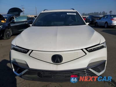 Piąte zdjęcie samochodu w środku: 2024 ACURA ZDX A-SPEC VIN:4W5KHNRL6RZ518802 - miniatura