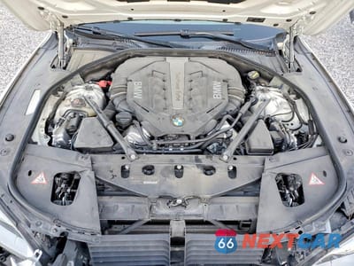 Zdjęcie 11 z 11 samochodu: 2015 BMW 750 LI VIN:WBAYE8C53FD781430 - miniatura