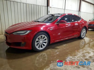 2016 TESLA MODEL S 5YJSA1E18GF158918 - główne zdjęcie licytacji z USA - miniatura