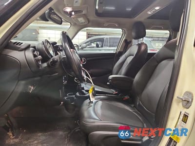 Zdjęcie 7 z 11 samochodu: 2016 MINI COOPER VIN:WMWXU1C55G2D10062 - miniatura